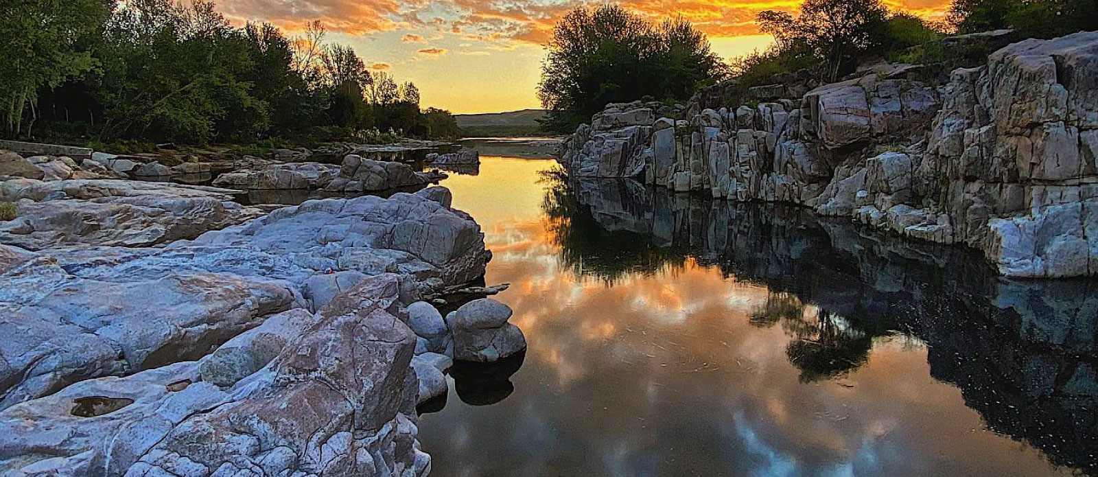 Pasajes de micro de Buenos Aires a Mina Clavero